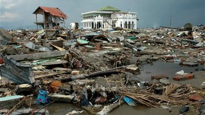  معهد البحوث الفلكية يكشف حقيقة احتمالية ظهور تسونامي