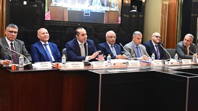 الحكومة تتقدم بمقترحات جديدة.. آخر تطورات الإيجار القديم في البرلمان