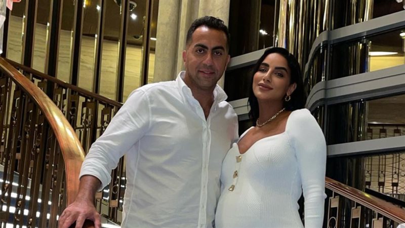 جوري بكر مع طليقها
