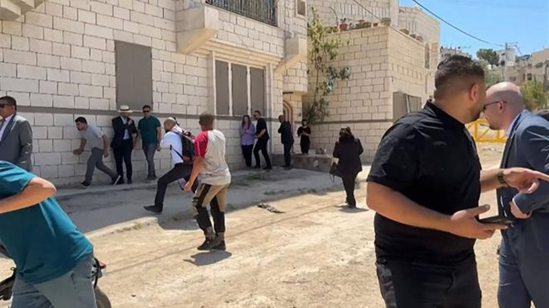 أثناء إطلاق النار
