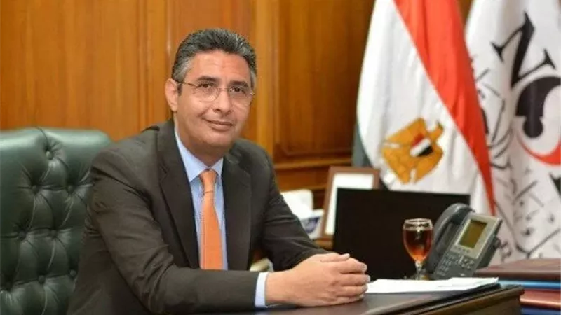وزير التموين والتجارة