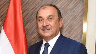 وزير قطاع الأعمال يبحث مع السفير الصيني بالقاهرة سبل تعزيز التعاون