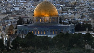 عضو بمجلس الشيوخ: اقتحام الأقصى وتصريحات نتنياهو انتهاك صارخ وجريمة أخلاقية