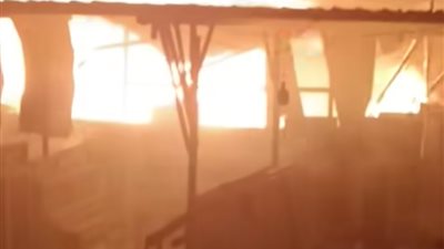 قيادات أمن القاهرة تنتقل لموقع حريق سوق السيراميك بمؤسسة الزكاة