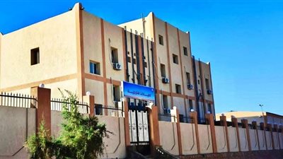 محافظ أسوان: توفير خدمات العلاج لمرضى الإدمان مجانا وفى سرية تامة