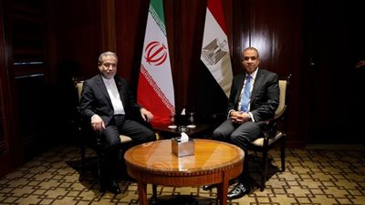 وزير الخارجية يؤكد لنظيره الإيراني مواصلة مصر تقديم أوجه الدعم للبنان