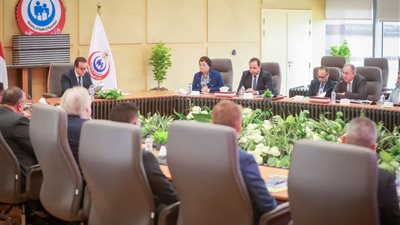 مصر وألمانيا تبحثان تعزيز الشراكة الصحية والاستثمار الطبي