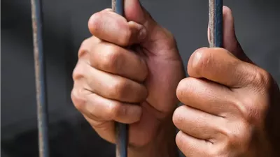 الداخلية تكشف ملابسات فيديو تضمن تعدي شخصين على طفلة بالضرب بدمياط