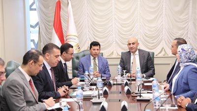 وزيرا التعليم والشباب يبحثان دعم الطلاب وتطوير دوري المدارس