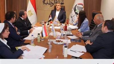 الجبهة الوطنية تناقش خطة تطوير الرياضة وتأهيل الكوادر بالمحافظات