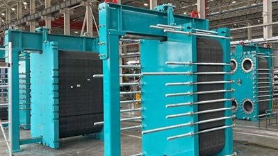 وصول معدات جديدة للضبعة النووي.. لغز الآلات الخضراء 