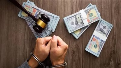 ضبط قضايا اتجار غير مشروع بالعملة.. 8 ملايين جنيه في 24 ساعة