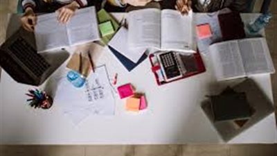 نصائح لطلاب الثانوية العامة.. تنظيم الوقت والهدوء النفسي طريقك للتفوق