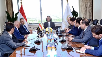 اجتماع تمويني لبحث تطوير المنافذ وإلغاء الحبس في مخالفات البقالة