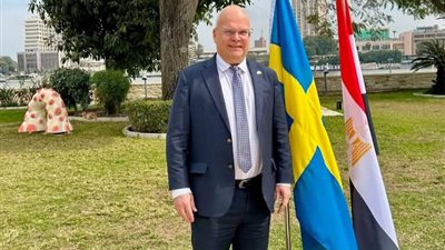 سر اللقاء الأول بين ملك السويد وزوجته في قصر عابدين.. “دنفليت” يكشف علاقة بلاده بالقاهرة