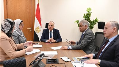 وزير الري يلتقي بعدد من أعضاء مجلس النواب لمناقشة طلبات المواطنين