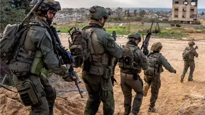 جيش الاحتلال يوجه تحذير عاجل للإيرانيين بإخلاء المناطق القريبة من المنشآت النووية