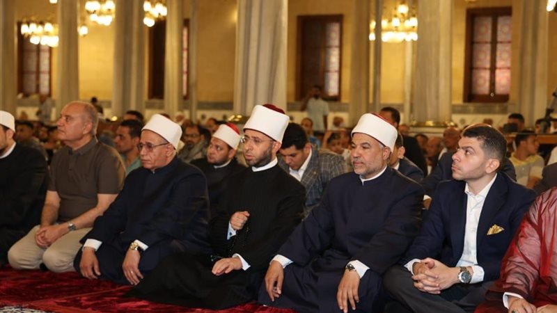 صلاة الجمعة بحضور