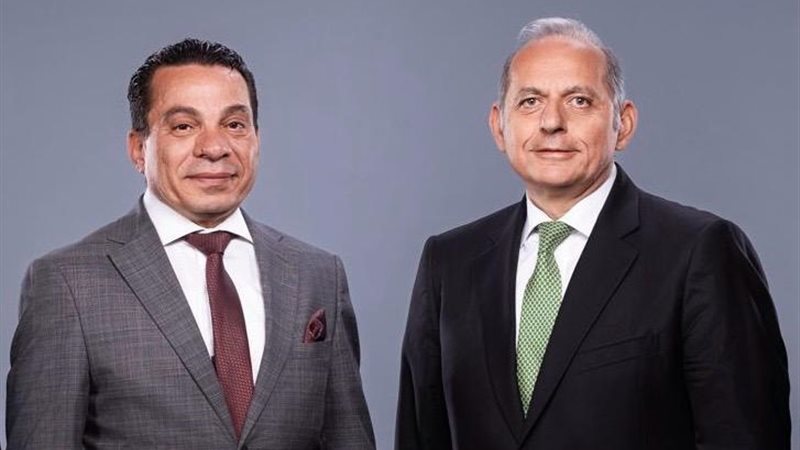 هشام عكاشة وخالد