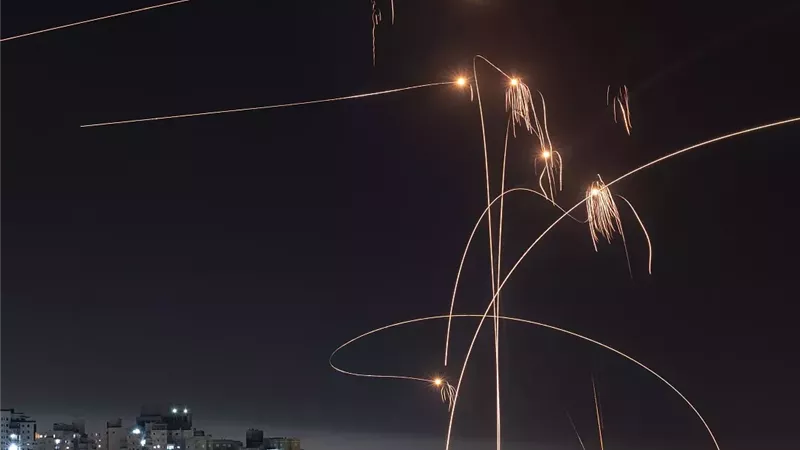 هجمات عنيفة