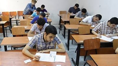 بدء امتحان الاحصاء لطلاب الثانوية العامة بالنظام القديم 