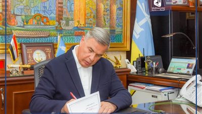 محافظ الإسكندرية يعتمد نتيجة الشهادة الإعدادية بنسبة نجاح 85.5%