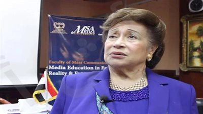 مشادة بين الدفاع في جلسة دعوى الحجر على نوال الدجوي