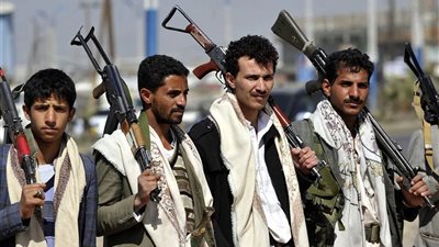 الحوثيون: سنستهدف السفن الأمريكية إذا شاركت واشنطن فى ضرب إيران