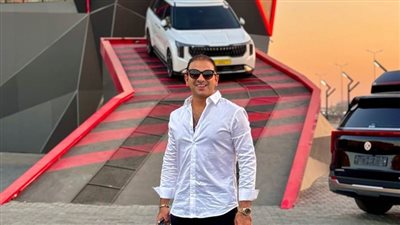 مصطفى فايد .. علامات استفهام حول صعود «قبطان السيارات»