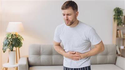  عادات يومية تزيد من انتفاخ البطن في الصيف..كيف تتخلص منها؟