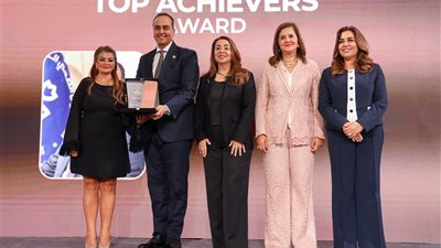 تكريم الدكتور أحمد السبكي بجائزة 