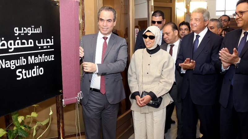 جانب من افتتاح استديو