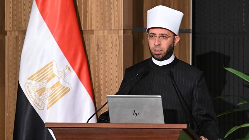 الدكتور أسامة الأزهري