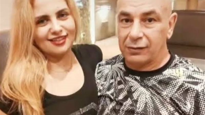 حسام وزوجته