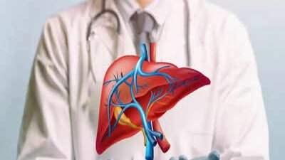 منها الشاي والقهوة.. مشروبات تدعم صحة الكبد وتعزز وظائفه