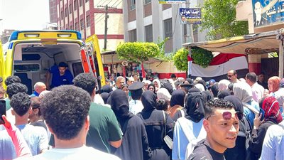 7 حالات إغماء بين طلاب الثانوية ببني سويف أثناء امتحاني الفيزياء والتاريخ