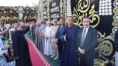 محافظ المنوفية يشارك في عزاء أسر ضحايا مأساة الطريق الإقليمي