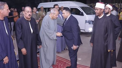 وفد من وزارة الاوقاف يقدم واجب العزاء في شهيدات حادث الطريق الاقليمي بالمنوفيه