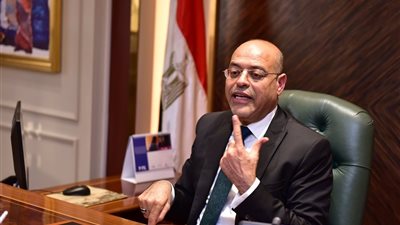 وزير العمل: بدء تطبيق قانون العمل الجديد أول سبتمبر
