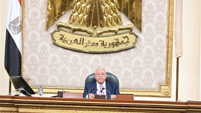 أحاديث النواب الجانبية تثير غضب رئيس البرلمان: