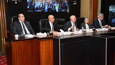 شهادة الثانوية العامة عبئ.. تفاصيل اجتماع لجنة التعليم مع الوزير لمناقشة القانون الجديد