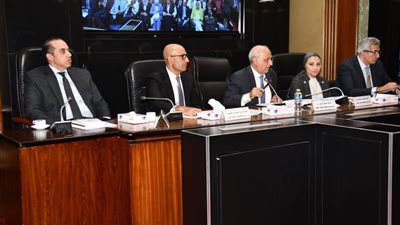 عبد اللطيف يستعرض مشروع تعديل قانون التعليم وشهادة البكالوريا أمام لجنة التعليم بالنواب