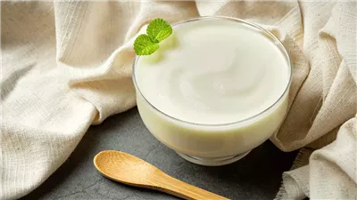 اللبن الرائب.. مشروب صيفي غني بالبروتين ويقوي المناعة