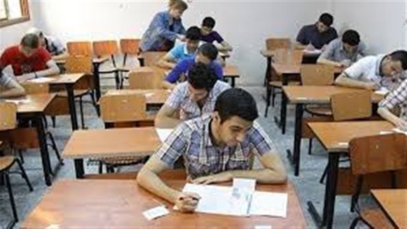 طلاب ثانوية عامة