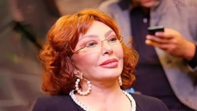 حولت شقة الإيجار القديم إلى متحف مقتنيات.. نبيلة عبيد مهددة بالطرد قبل مهلة الـ7 سنوات