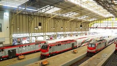 السكة الحديد : تعديل تركيب بعض القطارات على خط  الاسكندرية - القاهرة - المنيا  