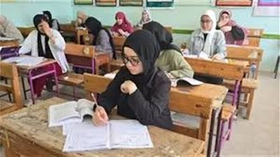 نموذج إجابة الرياضيات البحتة لطلاب الثانوية العامة النظام الجديد