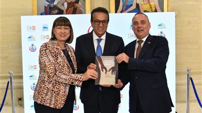 وزير الصحة: مصر تسجّل تراجعًا تاريخيًا في عدد المواليد.. و31% من السكان دون 15 عامًا