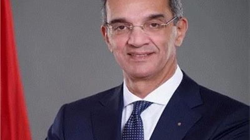 وزير الاتصالات