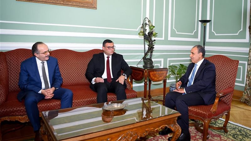 وزير الخارجية